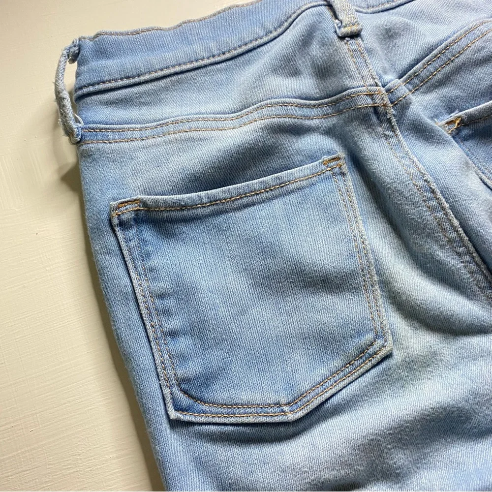 🌸3/$30🌸 Old Navy Girls' Light Blue Ripped Skinny Jeans
